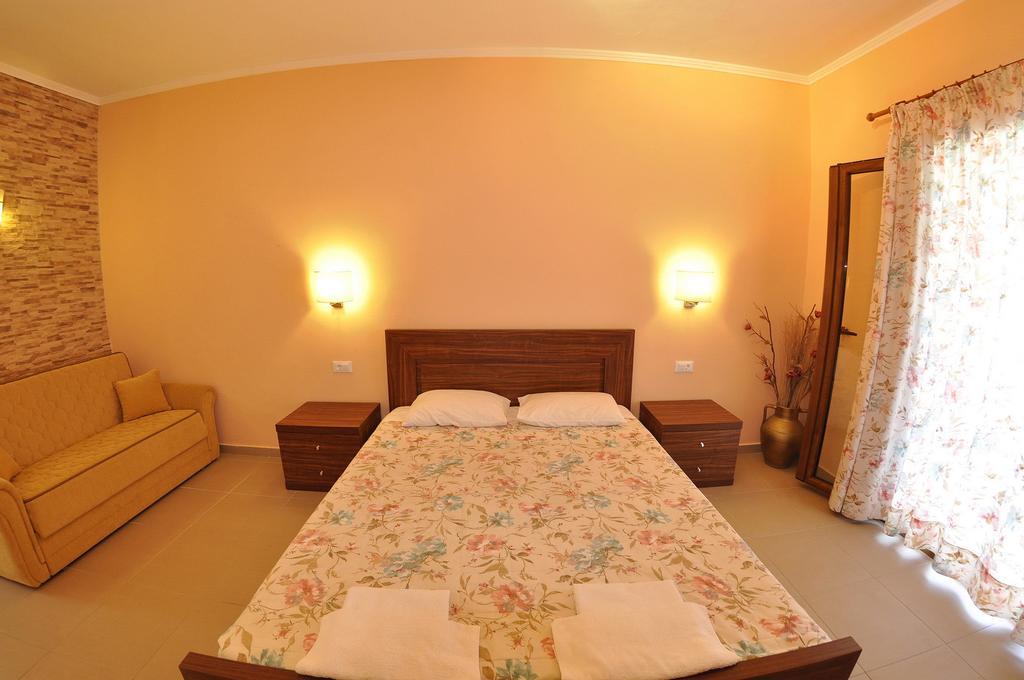 ליאפאדס Villa Birlis מראה חיצוני תמונה